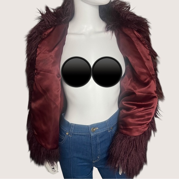 Faux Fur Cropped Coat - Picture 5 of 15